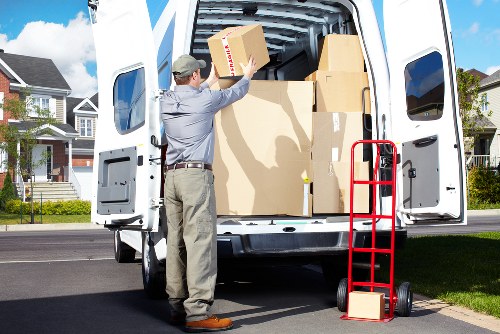 Local student moving service for flats and shared accommodation in Fitzrovia